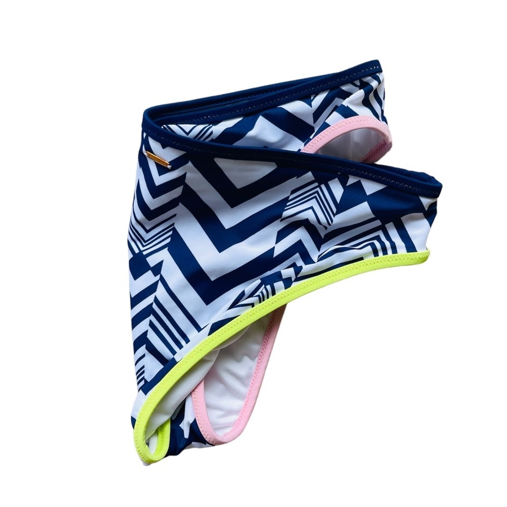 Victoria Secrets Aztec Bikini Bottom Bathing Suit - Picture 5 of 5